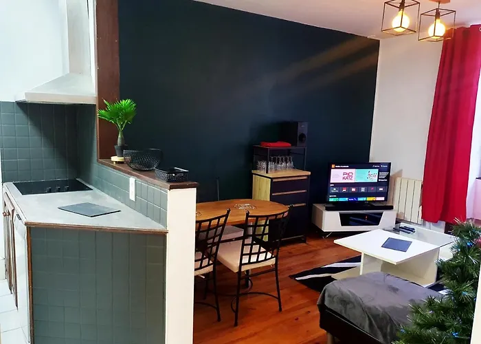 La Ruelle Des 2 Vallees *