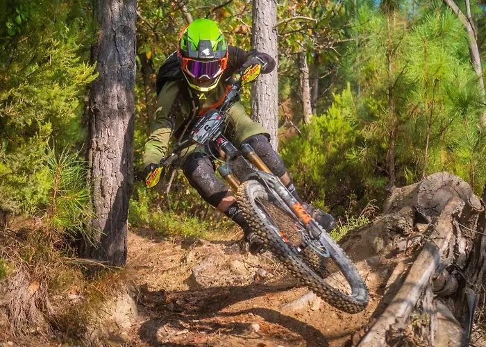 La Ruelle Des 2 Vallees